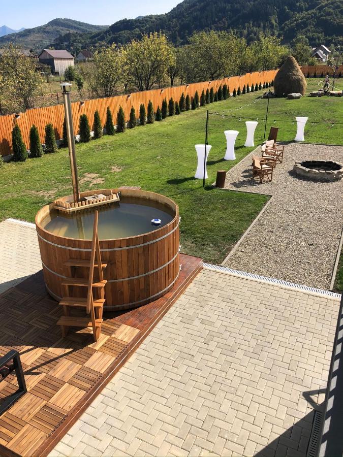 Pensiunea Maramures Guesthouse Viseu de Jos Exteriör bild