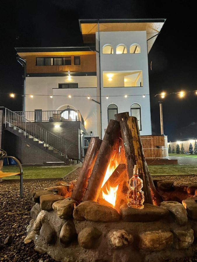 Pensiunea Maramures Guesthouse Viseu de Jos Exteriör bild